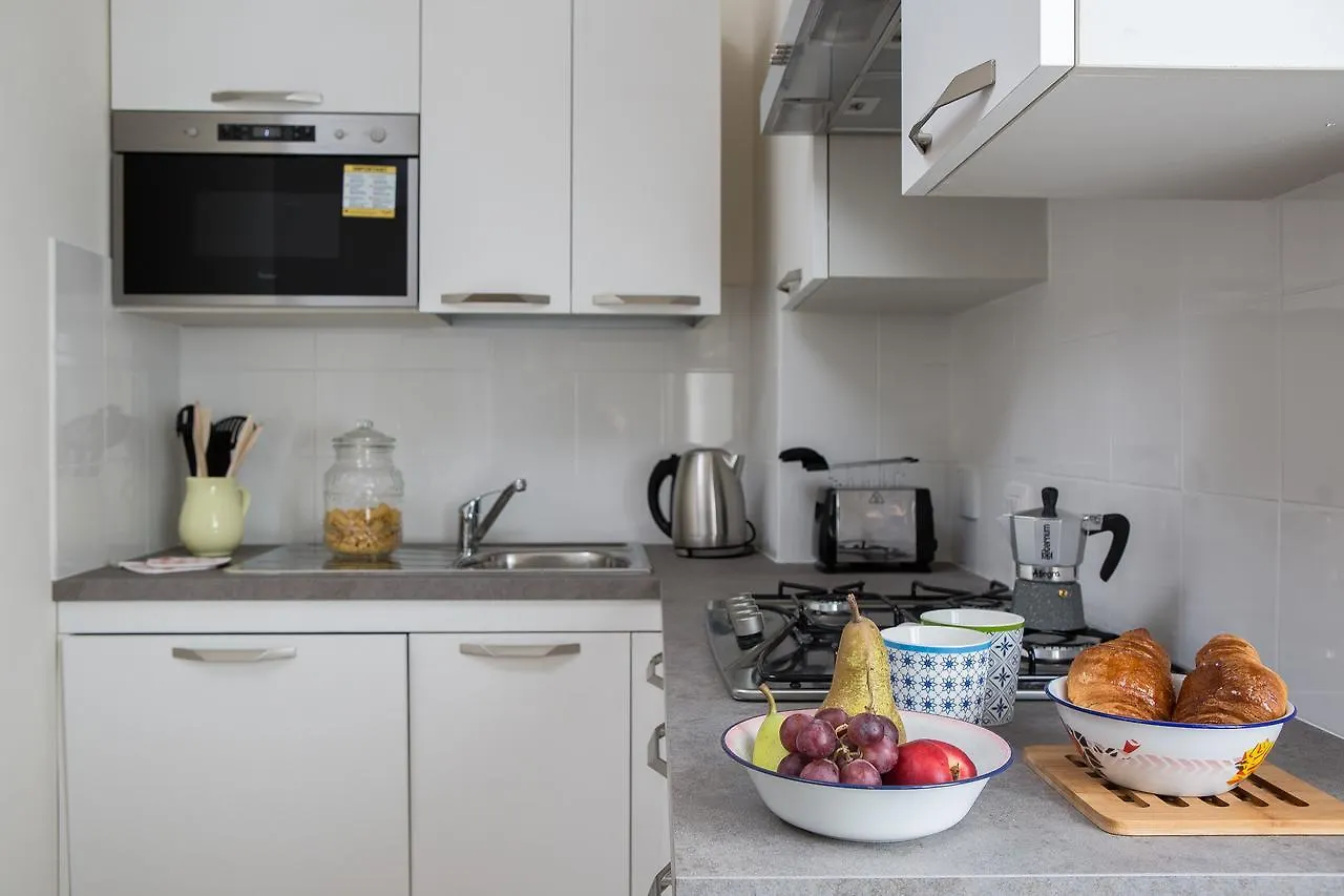 Apartments Florence -Fiesolana Stylish איטליה